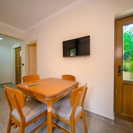 Zera By Oezuekara Bodrum